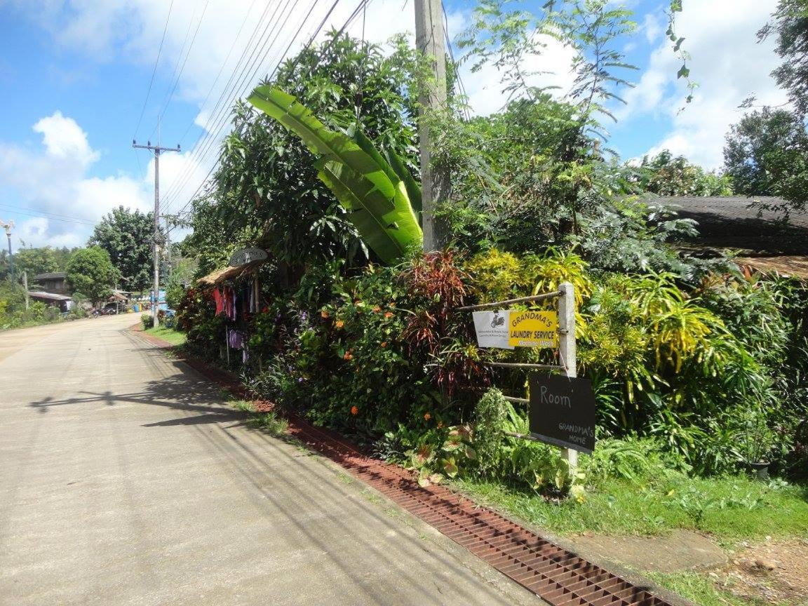 Grandma'S Home Sangkhlaburi Exterior photo